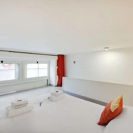 Апартаменты Mezzanine 1bdr Bercy Village