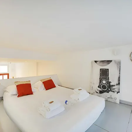 Mezzanine 1bdr Bercy Village Апартаменты
