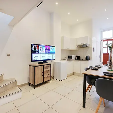 Mezzanine 1bdr Bercy Village Апартаменты *