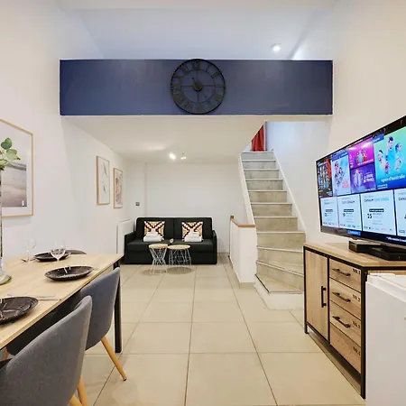 Mezzanine 1bdr Bercy Village *